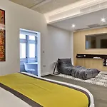 Ursulino 4*